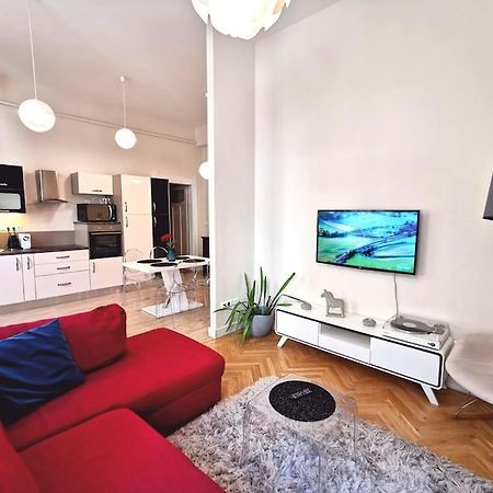 Luxury Apartment Near Astoria With Ac Budapest Exterior foto